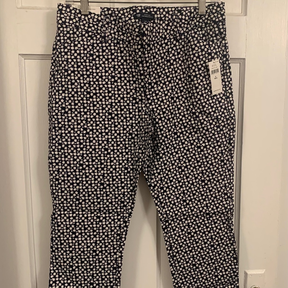Gap slim city crop pants